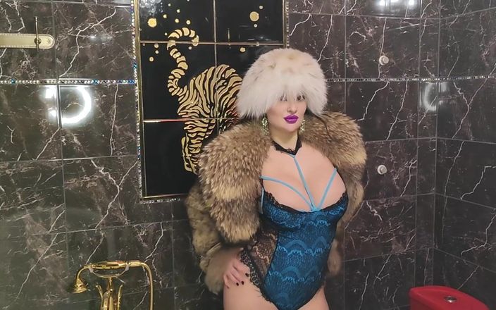 Princess18_: Diosa en pieles, esclavitud de baño