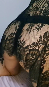 セクシーなステップ姉妹は巨大なストラップオンディルドで私のお尻を破壊します。ザーメン爆発までラフなお尻クソ