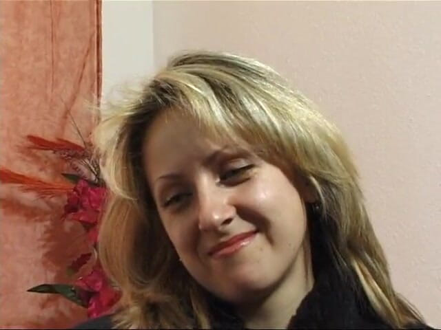 German Classic Porn videos: Penjemputan Elke sekretaris berusia 37 tahun