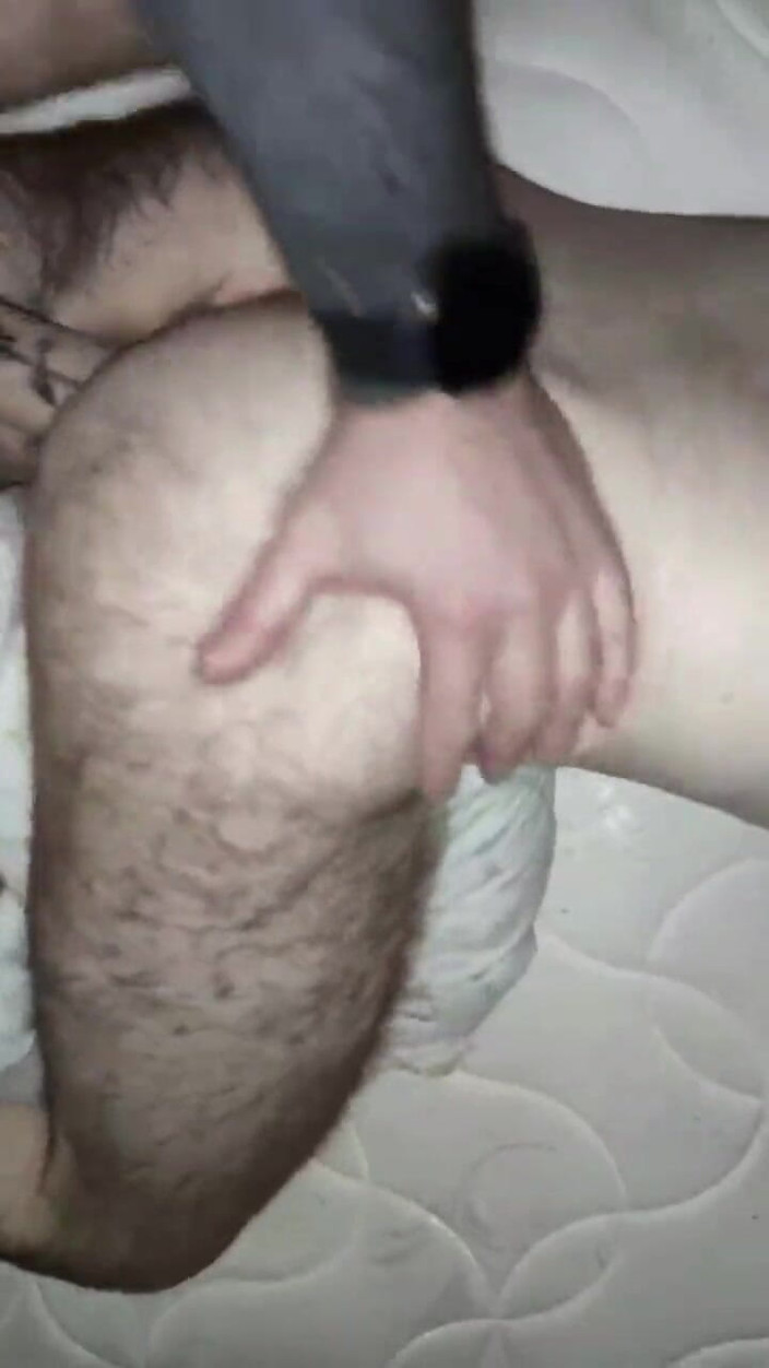 RusBros: Nachtfick mit behaarter arsch