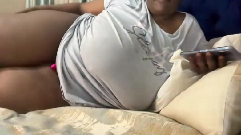 Legendary Booty Overdose: Schwarzer SSBBW stripteasing und Vibrator-qual