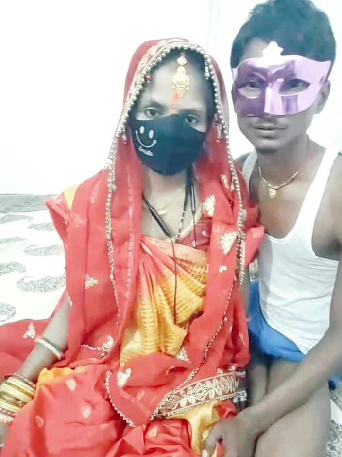 Nisha bhabhi ki chudai: Po mężu Karwachauth pieprzyć mi usta.