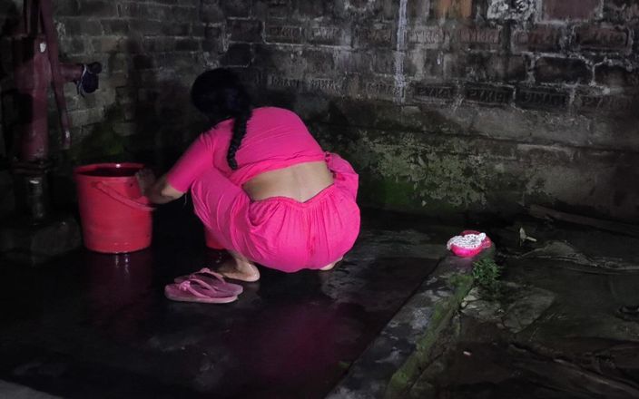 SAFI-SEXY: Mi esposa se estaba bañando