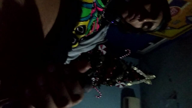 AlexAlejandro13: Je te souhaite un joyeux Noël