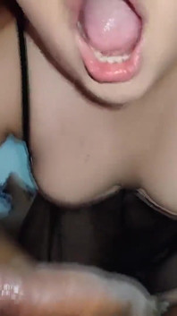 Ela adora ter meu pau na cara