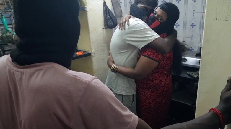 Benita sweety: Amma Sex with My Friend at Kitchen