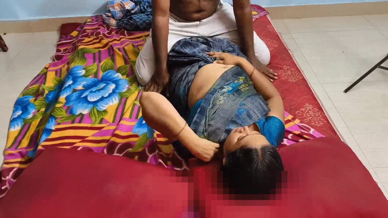 Sexy sindu: Hot Sexy Beautiful Desi Couple Having Romantic Sex