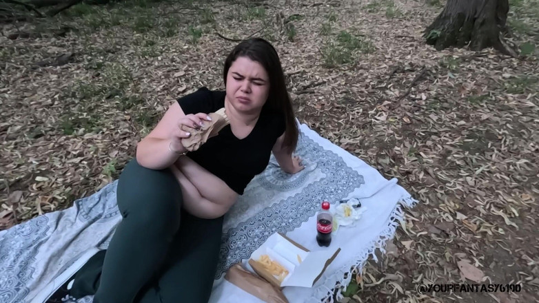 Your fantasy studio: Gassy gourmand，一次刺激的比例野餐