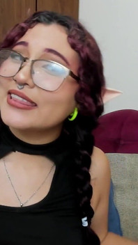 ciesz się moim ciałem i pieprz mnie non stop latina elf