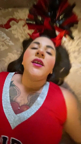 MzKiTTy91: เชียร์ลีดเดอร์ PAWG โดนควยมอนสเตอร์เย็ด