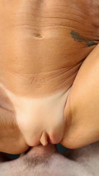 Leilani Lei, pipe, footjob et sexe