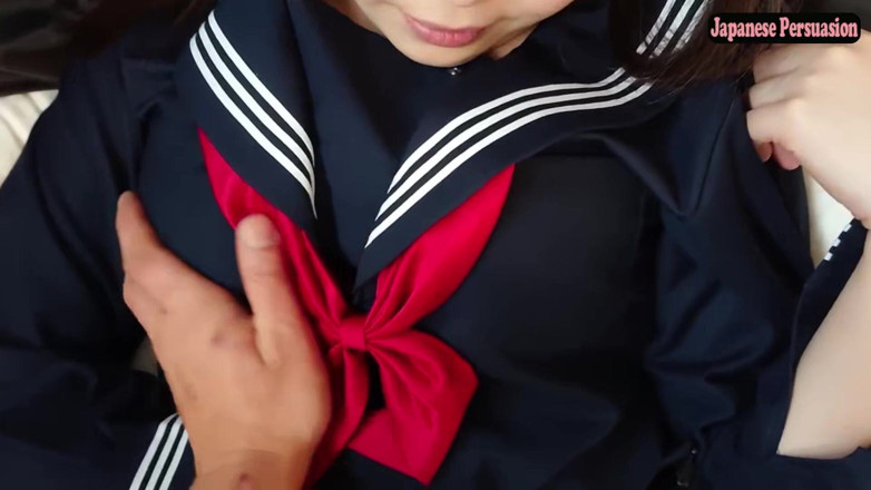 Sky Angel: Keinginan cosplay dikunci. Fantasi kostum swasta bertukar menjadi ingatan rahsia...
