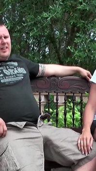 Sexy německý pár šuká na balkóně a stříká do pusy
