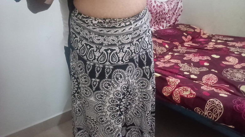 Muruga: 超级我的继妹操金卧室