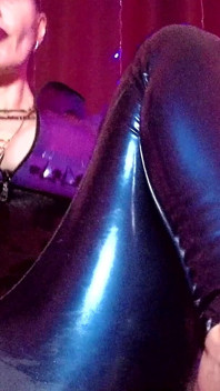 Eva Latex Leggins Footjob Fetiš Velký zadek Mistress Femdom Rubber BDSM