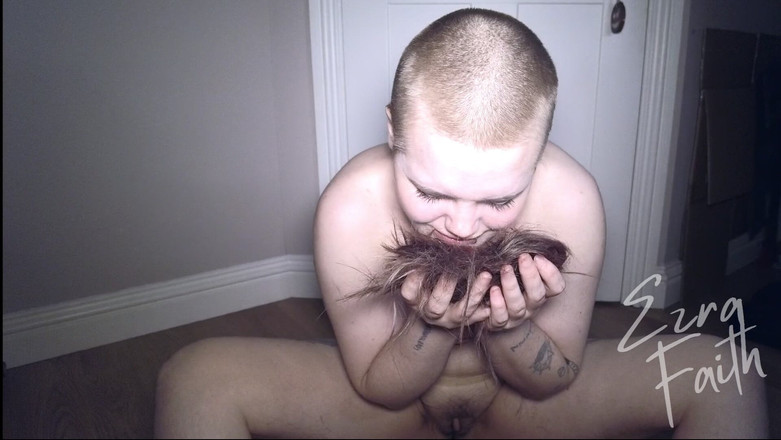 Ezra faith: Zeta Delta Kaled: Initiatie van vrouwenclub scheren - Ezra Faith