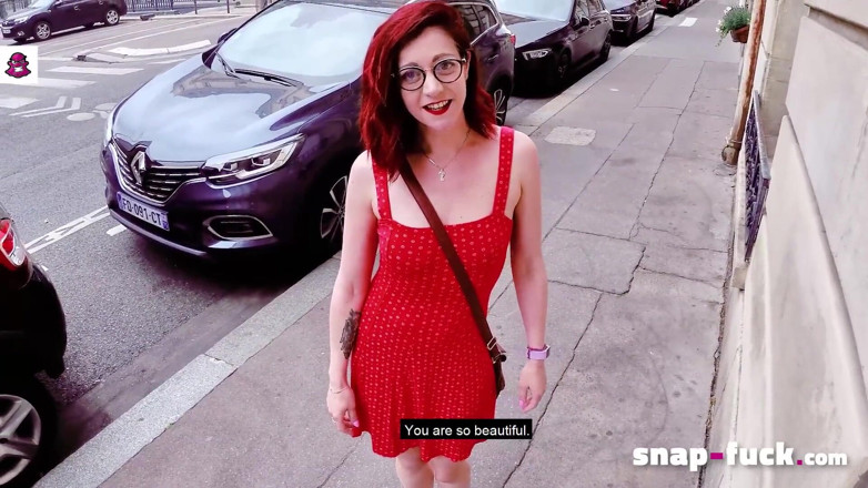 Snap Fuck: สาวเจ้าเล่ห์ Flora Milano สนุกกับเดทเย็ดสกปรก! เย็ดแบบรวดเดียว