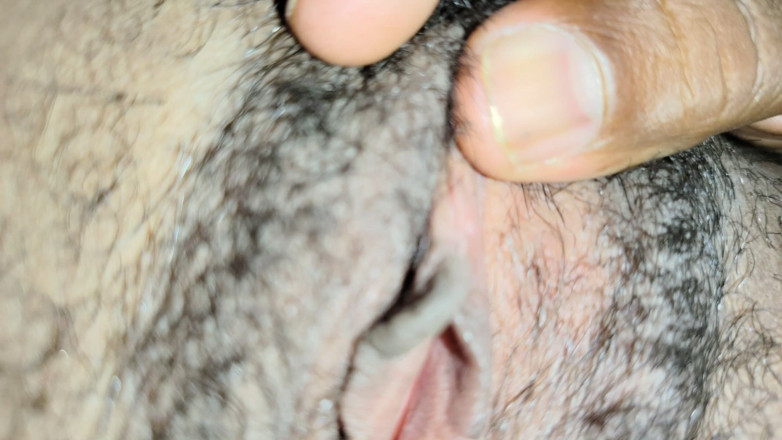Inba: Housewife Hairy Pussy