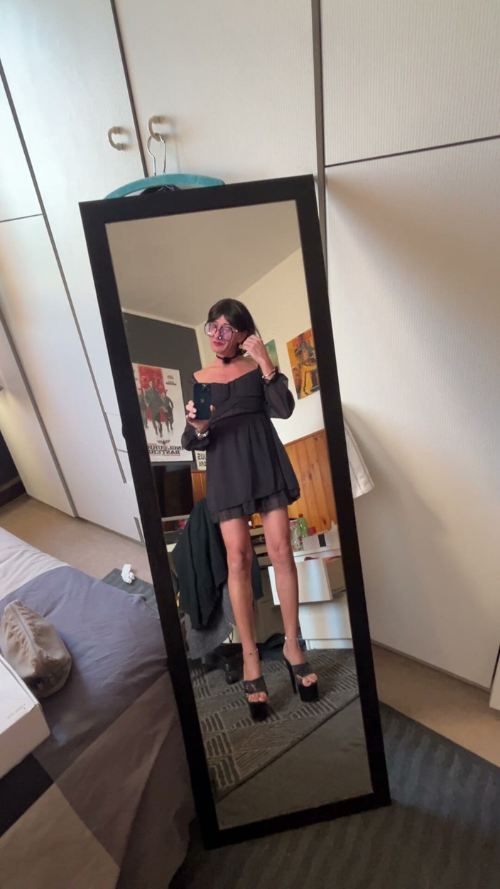 Andreina Naty: Testy Seksownej Postawy