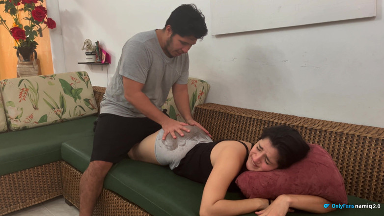 Dakotasex: Accidente a Mi Vecina Y Le Ayudo Con Primeros Auxilios...