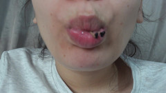 AmayaMori: 我的巨人继妹和娇小的继兄弟玩牙医，