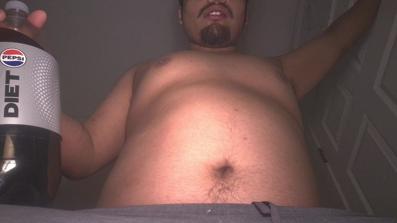 NakyJoss: Chubby Muscle Ball Belly Blows up