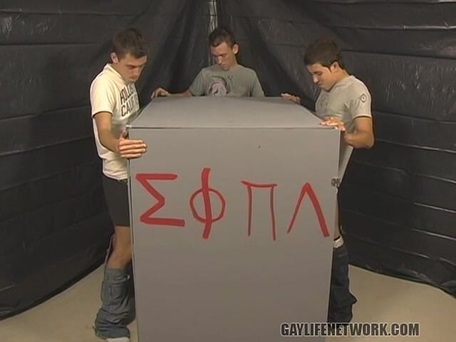 Teach Twinks: Коробка для глоріхола повернулася!