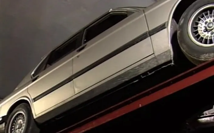XXX-Vintage: The Mechanic Is Well Rewarded