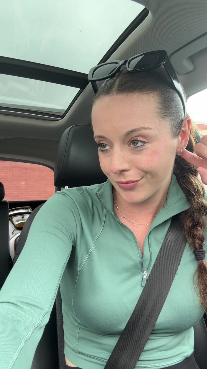 Nadia Foxx: Cumming in the Drive Thru and Changing Room! Brand New...