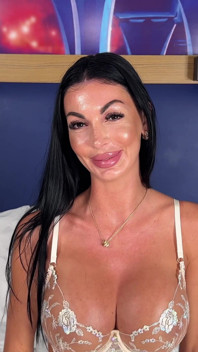 Infiel estrangeira milf cadela vem para a América para foder BBC
