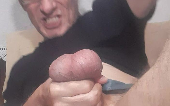 Big uncut hard cock: Iată cum de a lovi cu pumnul și strânge mari Acest...