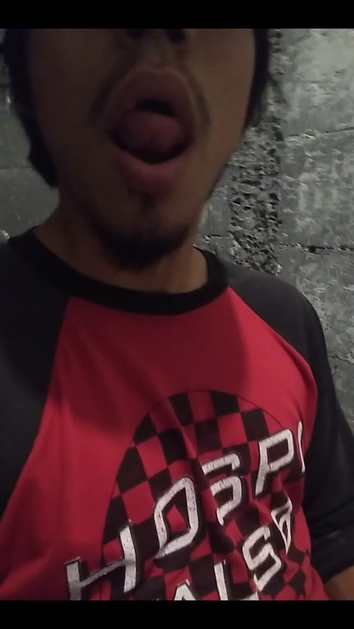 AlexAlejandro13: 抽搐