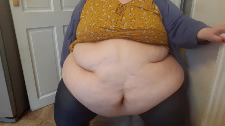 SSBBWLadyBrads: Ssbbw buikspel en schudden