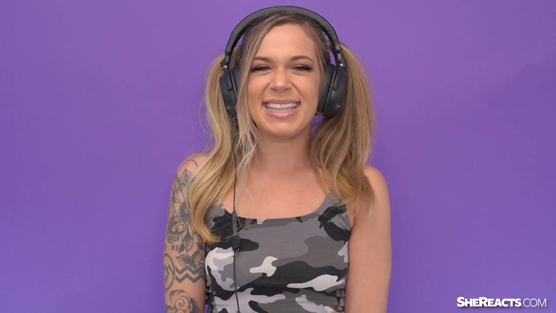 SheReacts: Velký čůrák RoryHo Knox sólo honění reakce