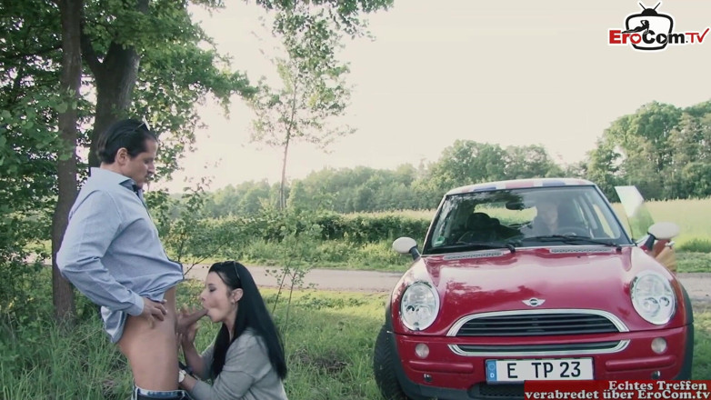 EroCom: German outdoor pick up sex with black hair student