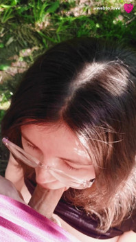 The Student Wanted to Have Sex Right Behind the Bushes in the Forest, Despite the Fact That People Walk Here