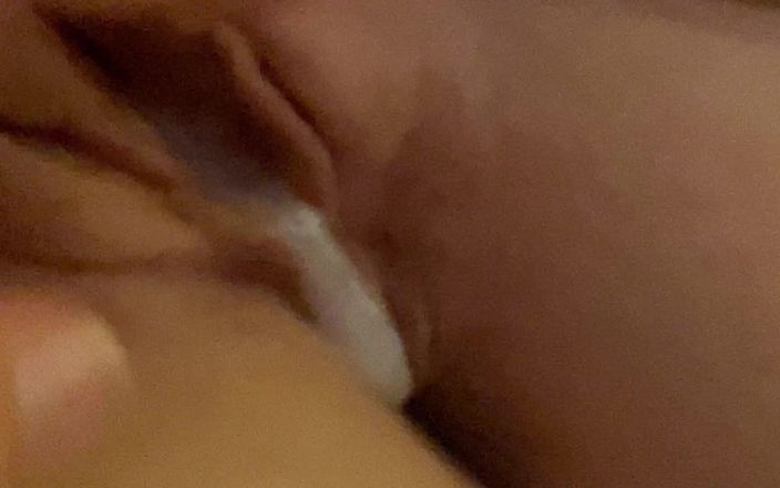 Farmers Wifey: Quick Fuck Thick Sperm Dripping Creampie