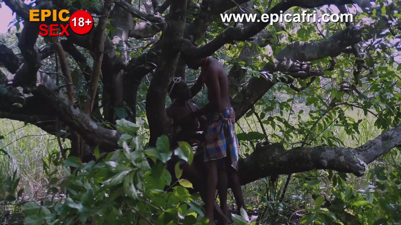 Epicafri: Une MILF noire veut ma bite dans le cul