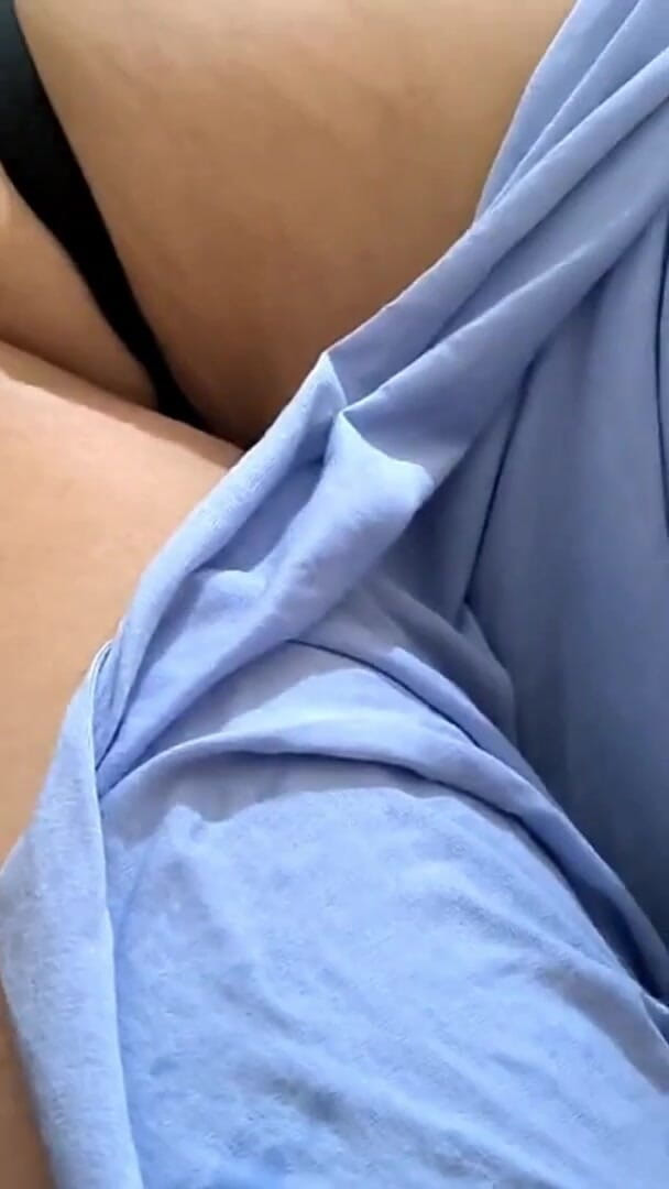 Salma Arab: O melhor amigo da minha meia-irmã quer pau