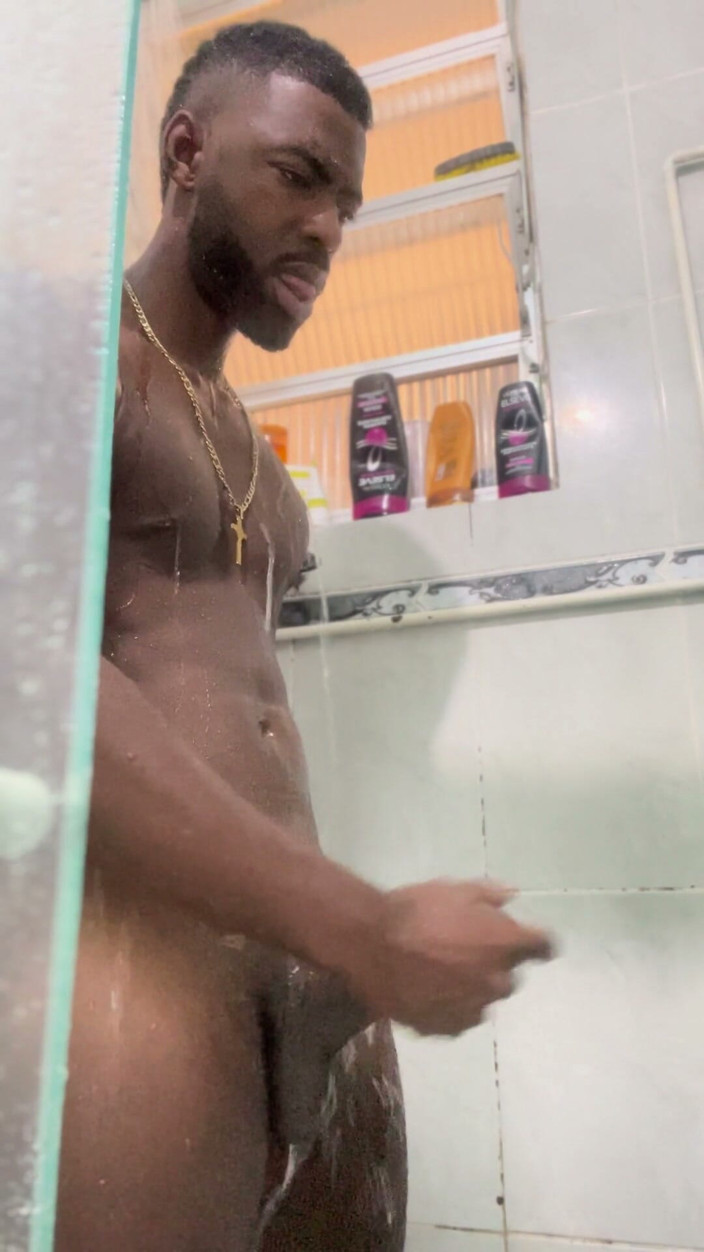 Marlon Costa Official: Ejaculează în toaletă BBC 25cm