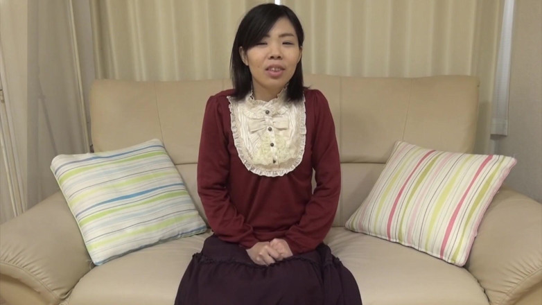 Japan Lust: Japanische MILF mit wirklich behaarter busch bekommt creampie
