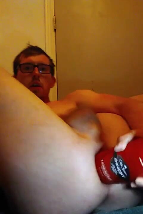 Wahldick Studios: Première fisting anale !