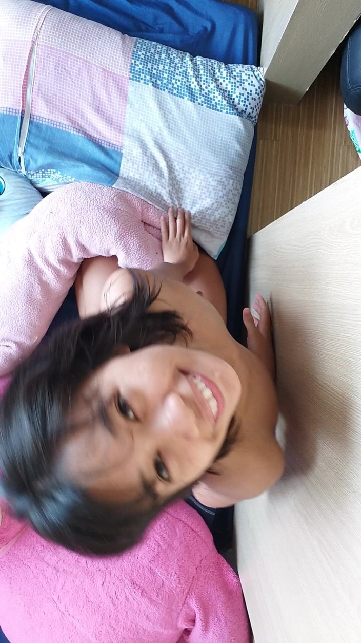 creamberryfairy: 見てて、僕の小さなアソコを演じて