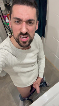 Stepdaddy Jerking off