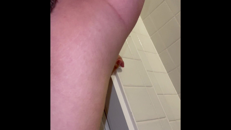 Kinky Hairy Couple: 배다른 여동생과의 변태 음란한 섹스. 자지에 오줌 싸기, 털이 무성한 후장 따먹기, 털이 무성한 보지 속 오줌싸기, 털이 무성한 애널과 섹스