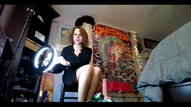 Suzy Wylde: Lihat aku menungganginya dan muncrat setelah wawancara kerjaku!