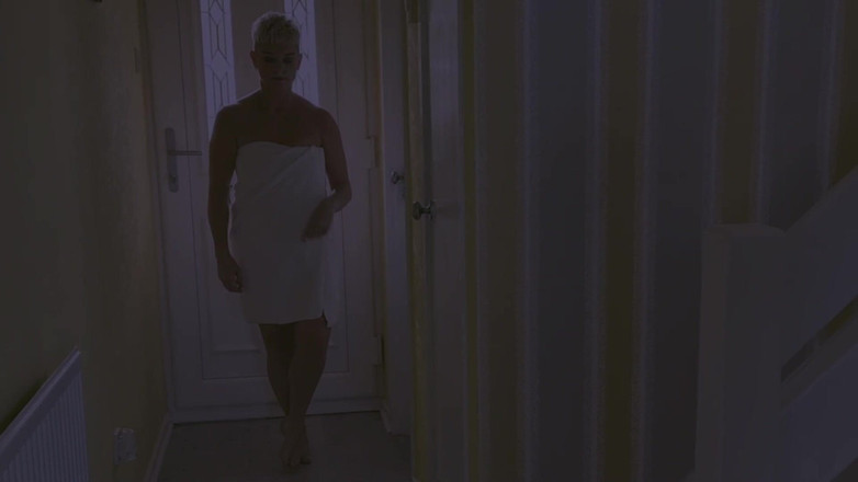 The adventures of Kylie Britain: Une butte de sensualité