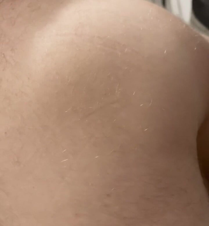GlennandSonny: Futai sexy pe canapea
