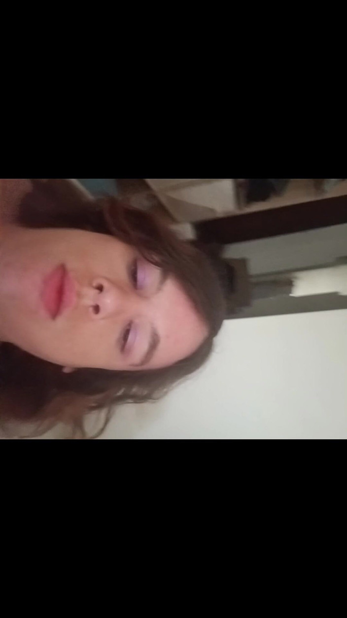 Launiexxxx: Mix van sexy dansen met een glimlach