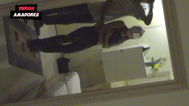 Amateurs videos: Sousedova manželka se pro mě svlékla